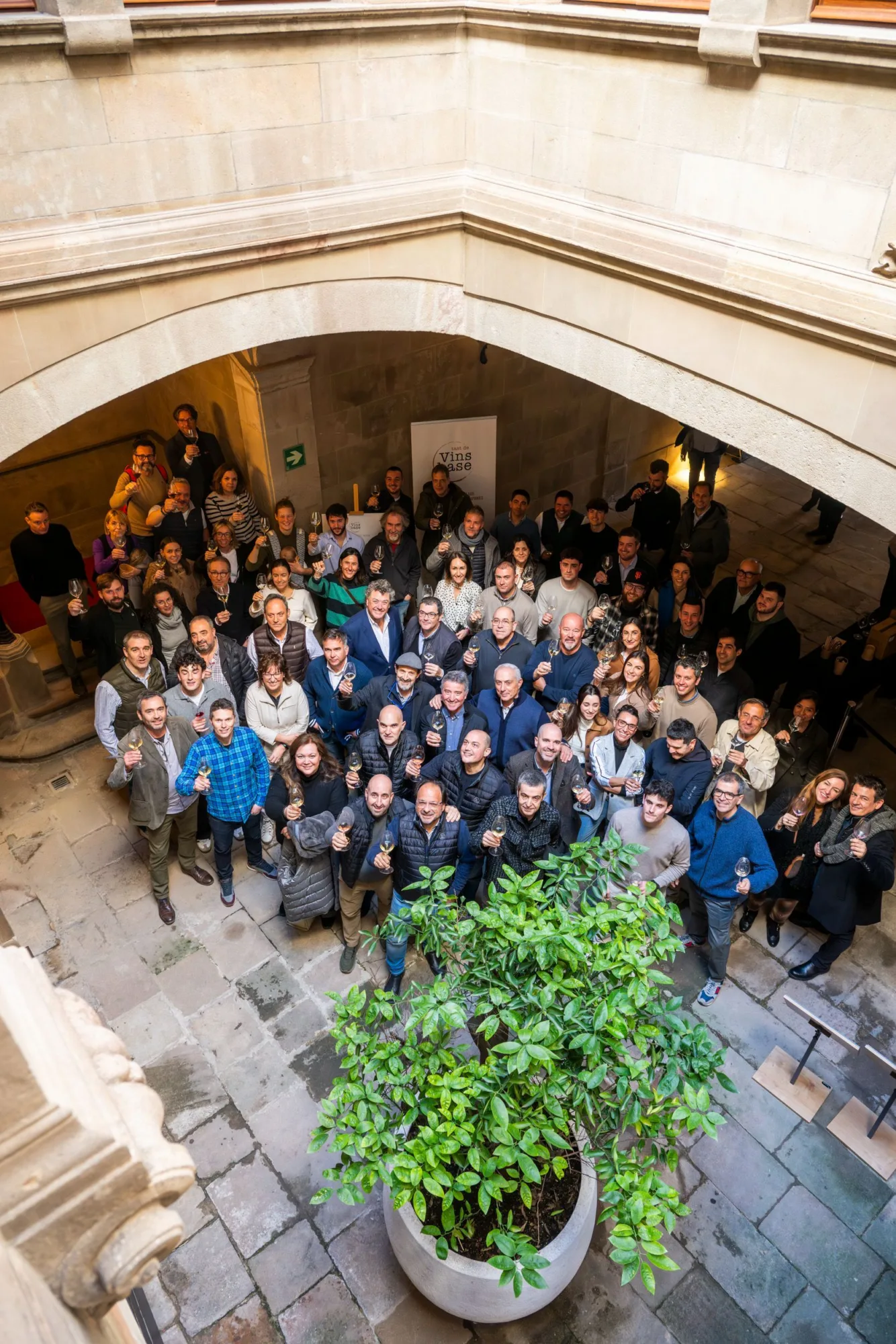 <p>Peu de foto</p>